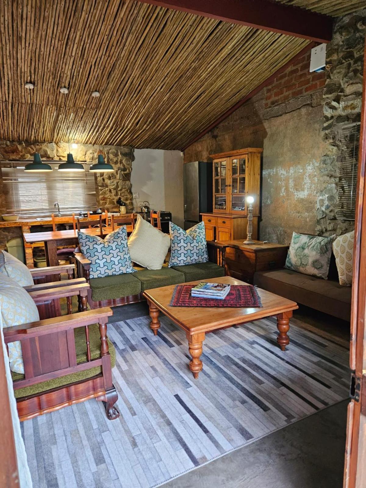 The Riverdeck Accommodation And Backpackers 나이스나 외부 사진
