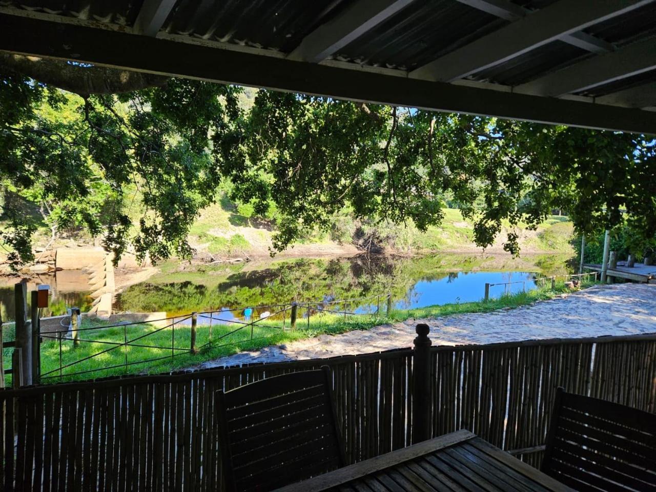 The Riverdeck Accommodation And Backpackers 나이스나 외부 사진