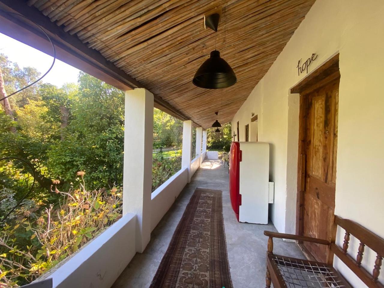 The Riverdeck Accommodation And Backpackers 나이스나 외부 사진