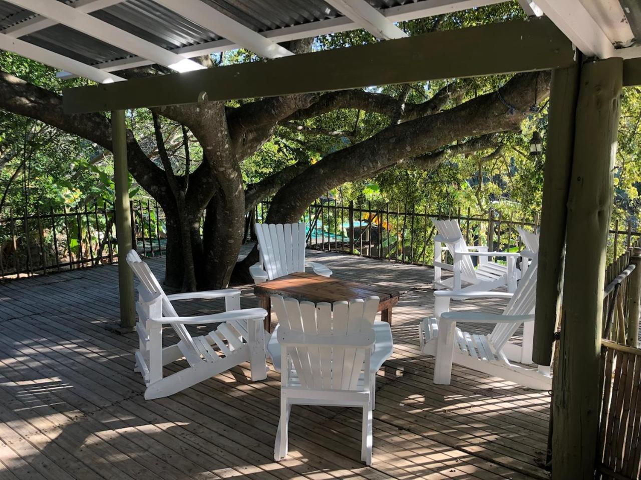 The Riverdeck Accommodation And Backpackers 나이스나 외부 사진